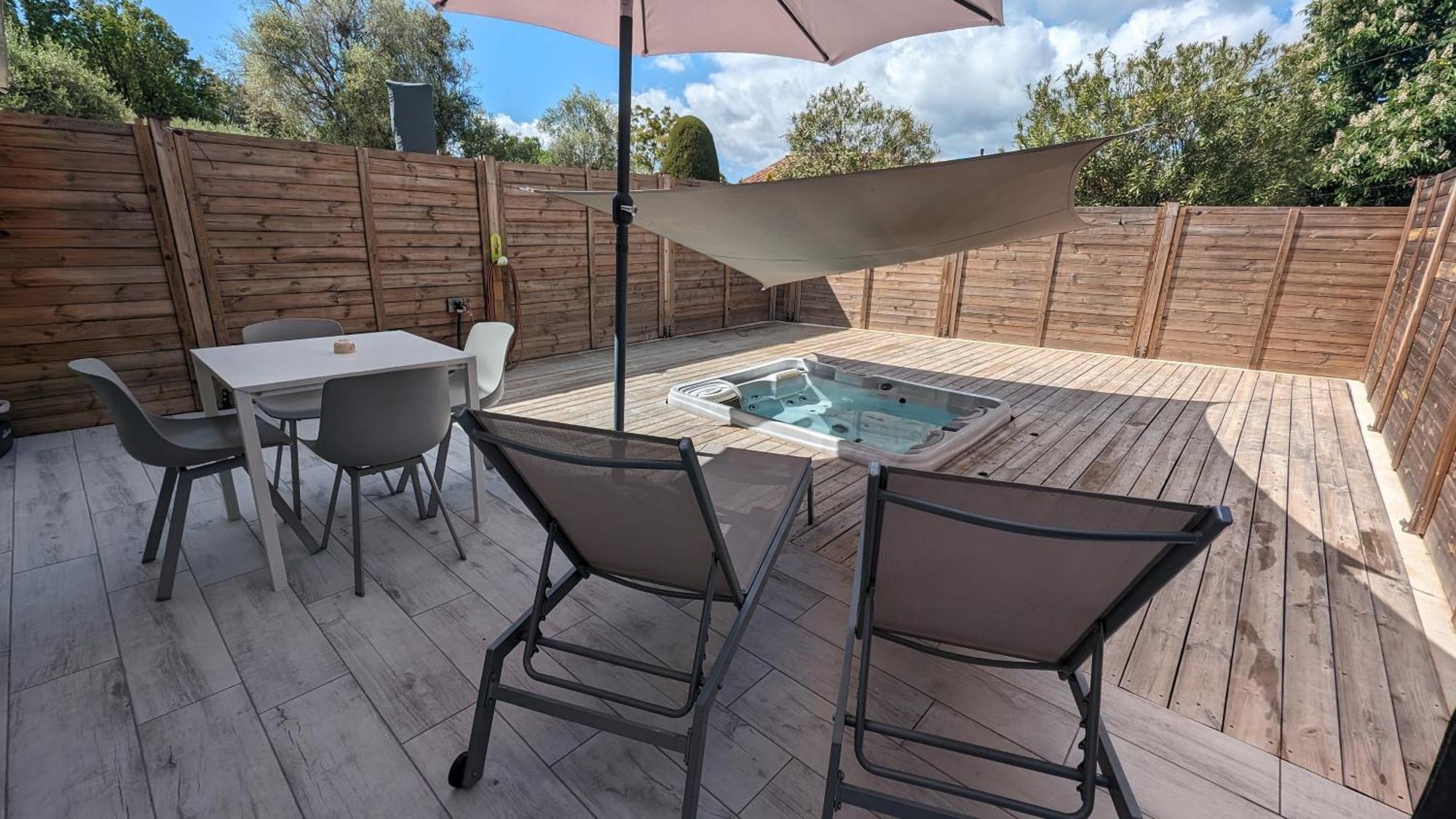 Appartement Luxe Avec Piscine Chauffee & Jacuzzi Prive - Cote D'Azur Рокфор-ле-Пен Экстерьер фото